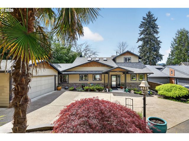 3550 Se HILLSIDE Dr, Milwaukie, OR 97267