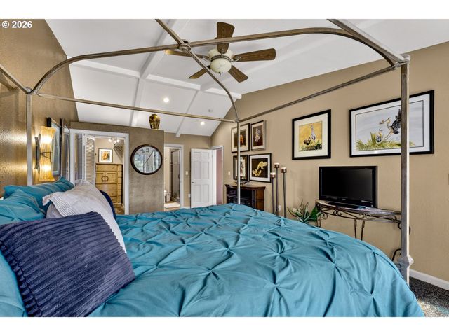 3550 Se HILLSIDE Dr, Milwaukie, OR 97267