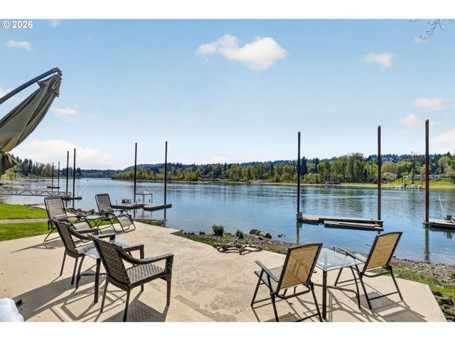 3550 Se HILLSIDE Dr, Milwaukie, OR 97267