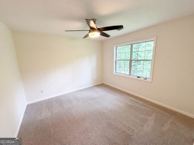 4615 Creek Bluff Drive, Buford, GA 30518