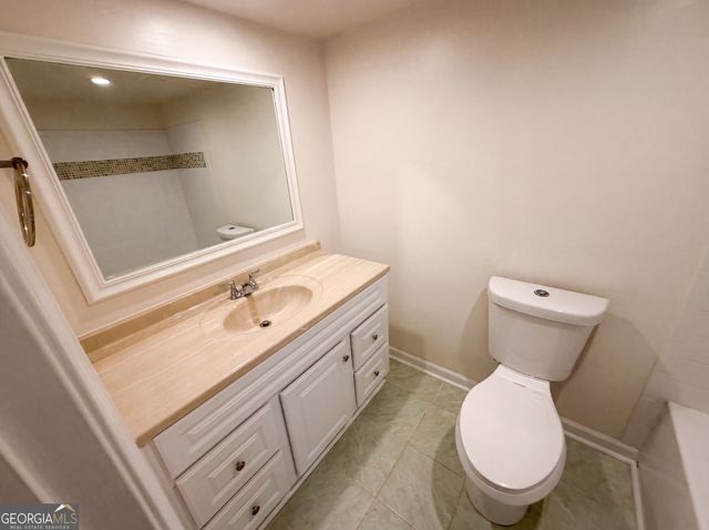 4615 Creek Bluff Drive, Buford, GA 30518
