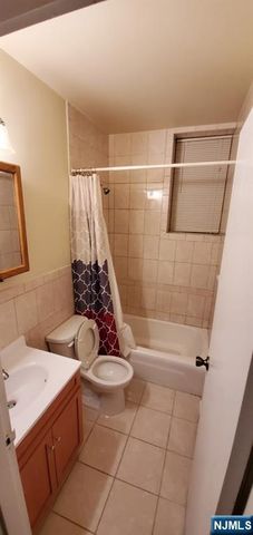 467 Hudson Street, Hackensack, NJ 07601