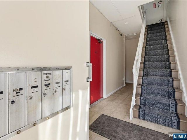 467 Hudson Street, Hackensack, NJ 07601