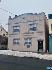 467 Hudson Street, Hackensack, NJ 07601