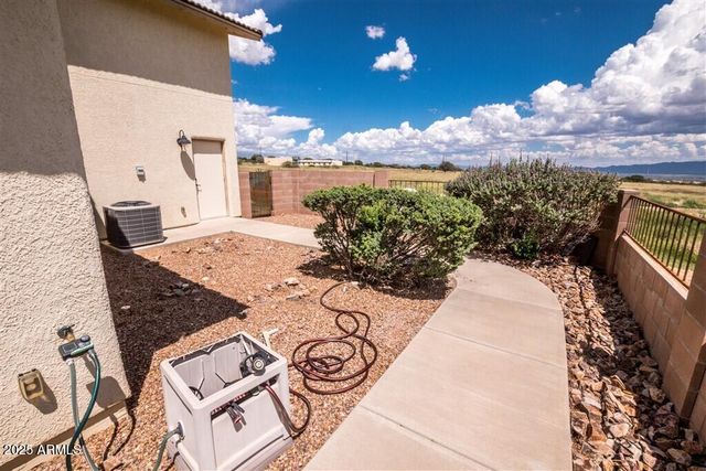 10449 S STONE RIDGE Road, Hereford, AZ 85615