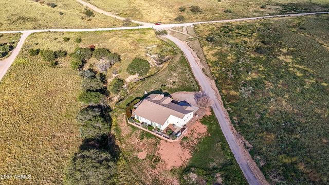 10449 S STONE RIDGE Road, Hereford, AZ 85615