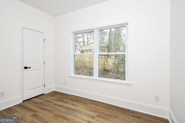 2227 Stone Drive SW, Lilburn, GA 30047