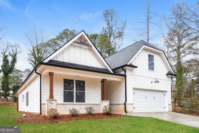 2227 Stone Drive SW, Lilburn, GA 30047