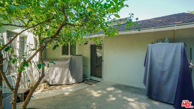 9790 Shadow Island Drive, Shadow Hills, CA 91040