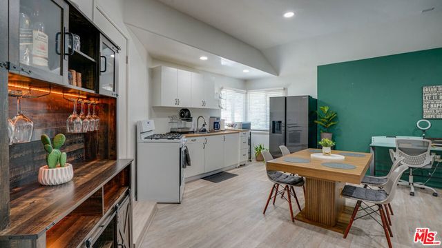 9790 Shadow Island Drive, Shadow Hills, CA 91040