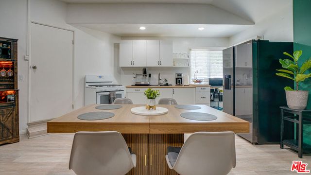 9790 Shadow Island Drive, Shadow Hills, CA 91040