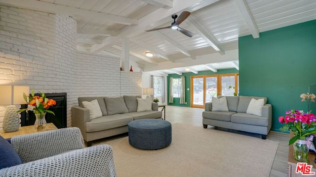 9790 Shadow Island Drive, Shadow Hills, CA 91040