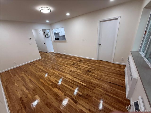 4622 59th Street 3Fl, Woodside, NY 11377