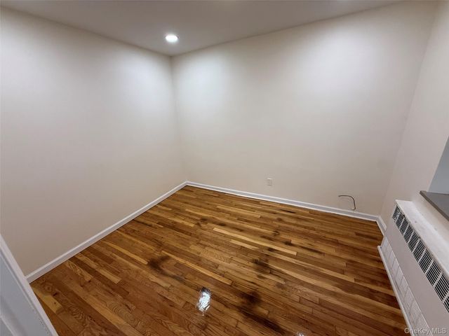 4622 59th Street 3Fl, Woodside, NY 11377