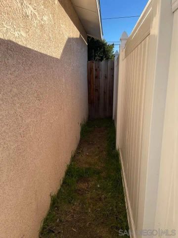 158 W 225th St J-ADU, Carson, CA 90745
