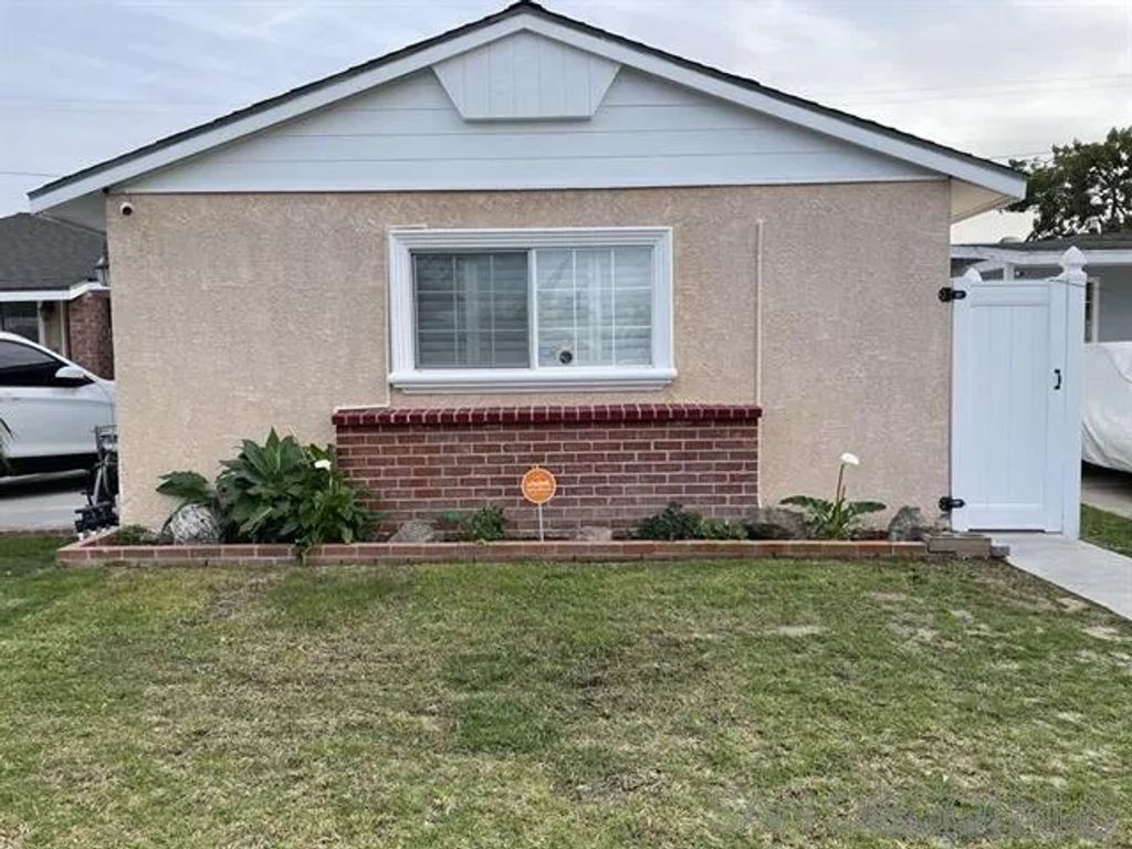 158 W 225th St J-ADU, Carson, CA 90745