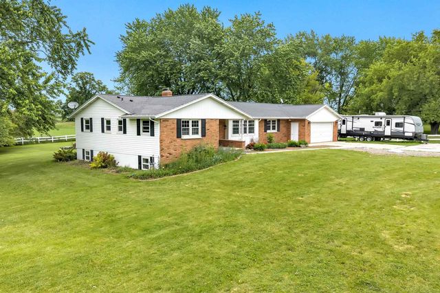 4325 CHAMPION ROAD, New Franken, WI 54229