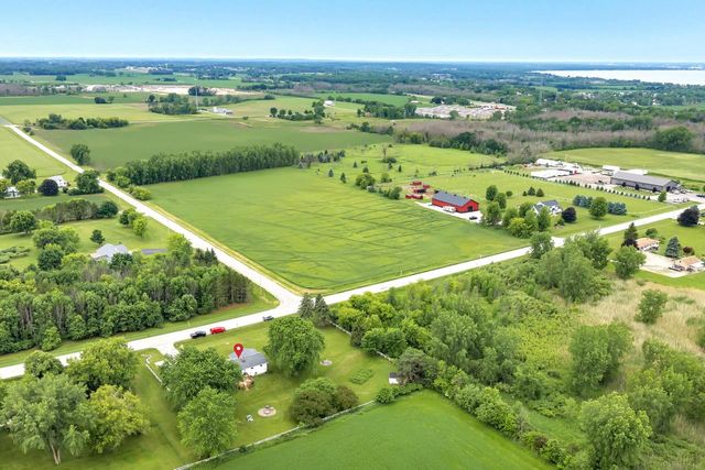 4325 CHAMPION ROAD, New Franken, WI 54229