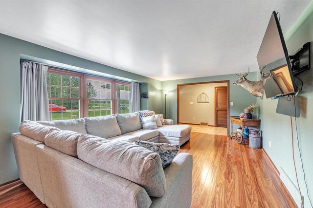 4325 CHAMPION ROAD, New Franken, WI 54229