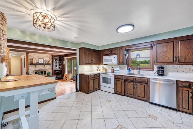 4325 CHAMPION ROAD, New Franken, WI 54229