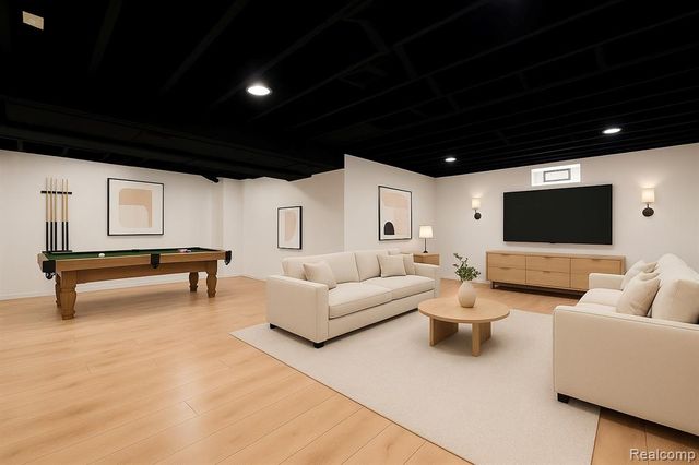 22635 California Street, Saint Clair Shores, MI 48080