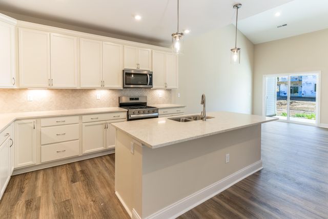 8303 Bluff Drive, Unit B, Alexandria, KY 41001
