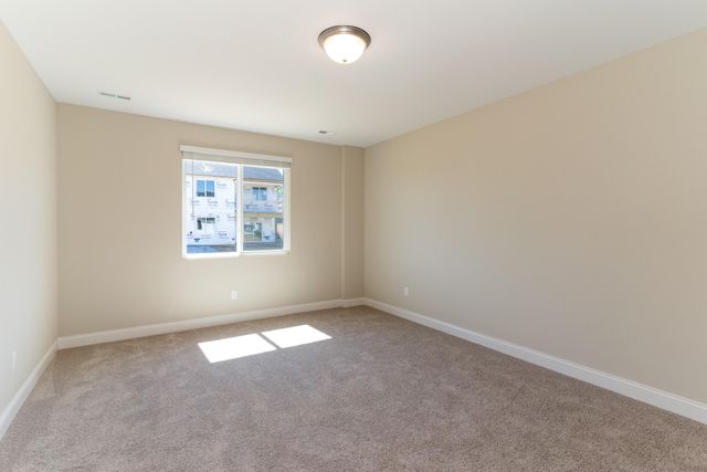 8303 Bluff Drive, Unit B, Alexandria, KY 41001