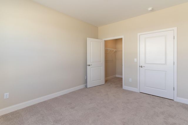 8303 Bluff Drive, Unit B, Alexandria, KY 41001