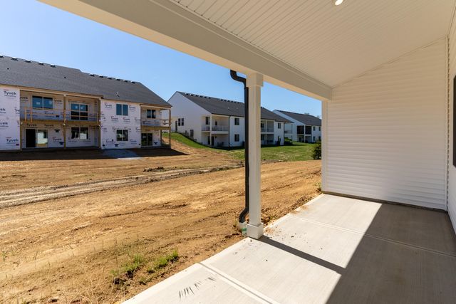 8303 Bluff Drive, Unit B, Alexandria, KY 41001