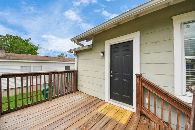 201 W Pitts Avenue, Pasadena, TX 77506