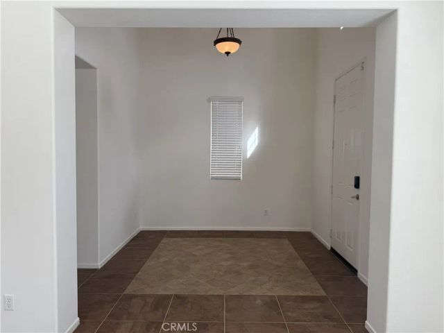 3810 Bella Isola Ln, Perris, CA 92571