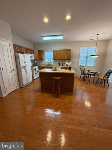 1 CASERTA DRIVE DR, Sewell, NJ 08080