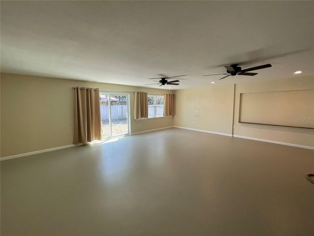 6185 DEMING AVENUE, North Port, FL 34287