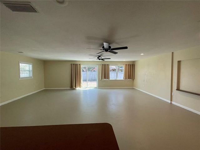 6185 DEMING AVENUE, North Port, FL 34287