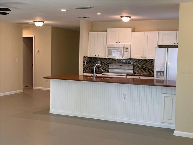 6185 DEMING AVENUE, North Port, FL 34287