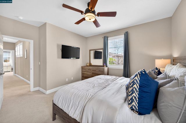 6 Tullach Pl, Hayward, CA 94542