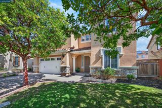 6 Tullach Pl, Hayward, CA 94542