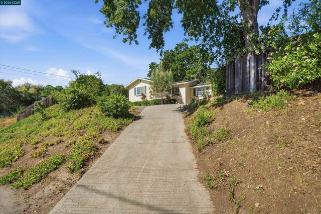 134 High St, Pacheco, CA 94553