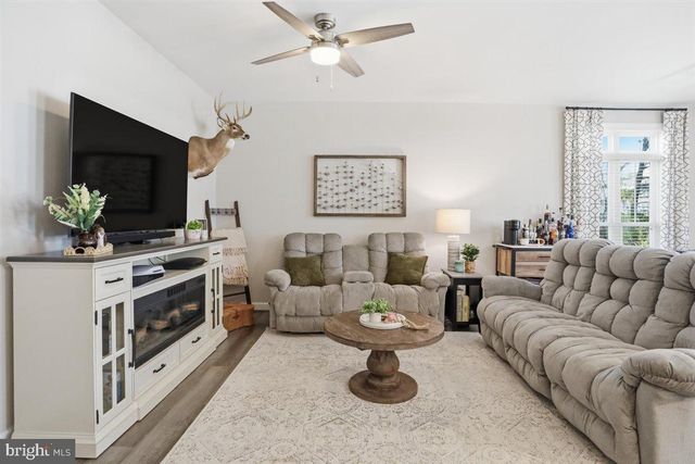 126 STELLA CT, Stephens City, VA 22655