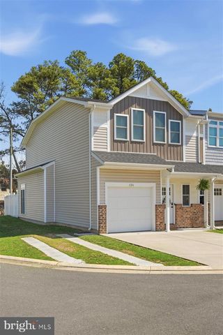 126 STELLA CT, Stephens City, VA 22655