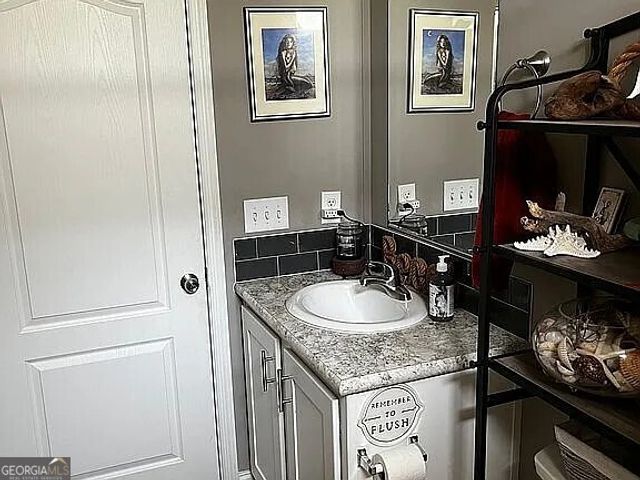 35 Hillandale Street, Newnan, GA 30263