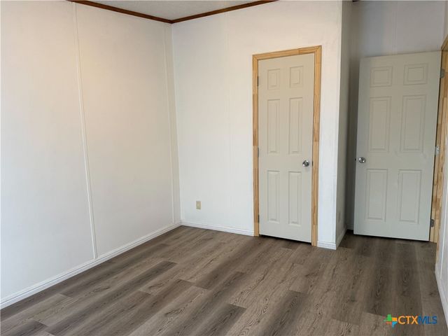 801 E Mesquite Lane, Victoria, TX 77901