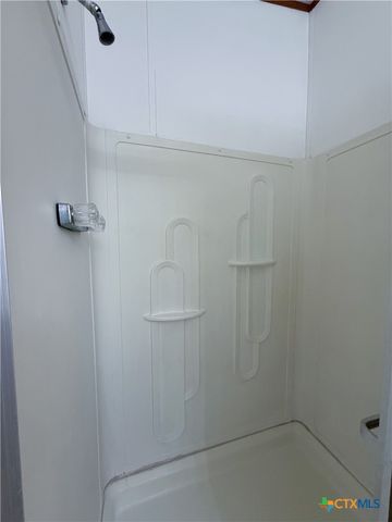 801 E Mesquite Lane, Victoria, TX 77901