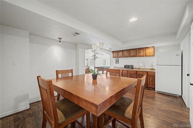 1820 Lochmore Drive, Longmont, CO 80504