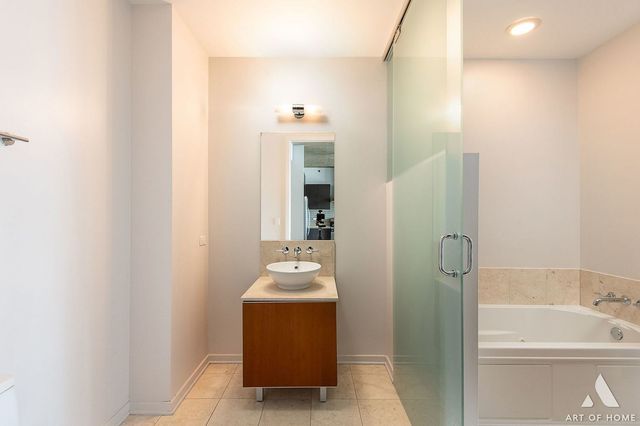 600 N FAIRBANKS Court 2809, Chicago, IL 60611