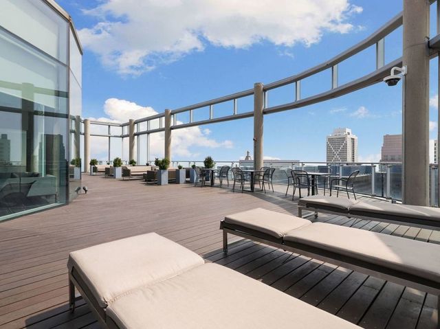 600 N FAIRBANKS Court 2809, Chicago, IL 60611