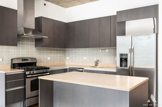 600 N FAIRBANKS Court 2809, Chicago, IL 60611