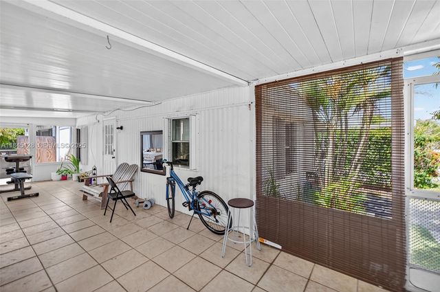 2430 SW 53rd Street, Dania Beach, FL 33312