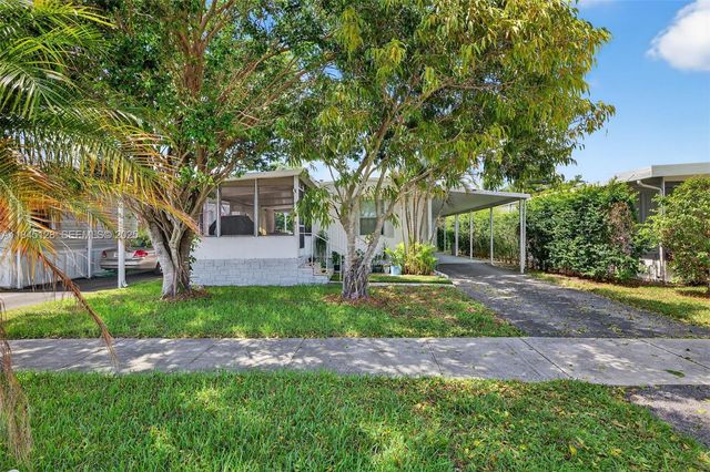 2430 SW 53rd Street, Dania Beach, FL 33312