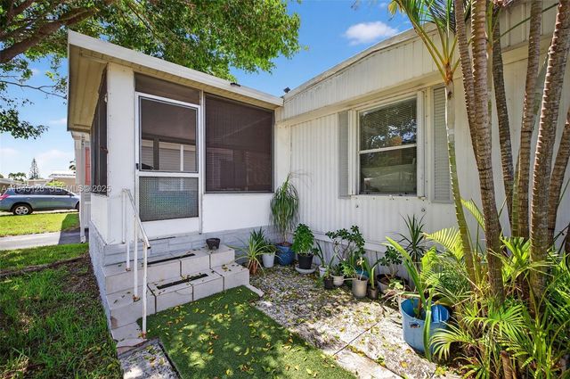 2430 SW 53rd Street, Dania Beach, FL 33312